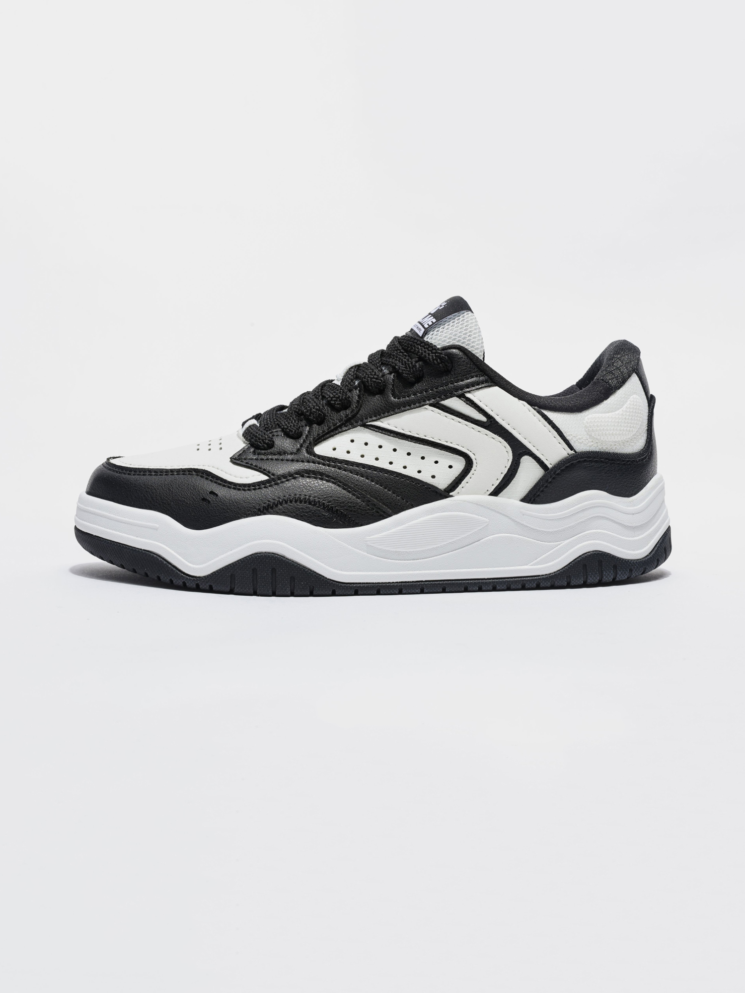 Кроссовки KELME Men's Casual Shoes Black