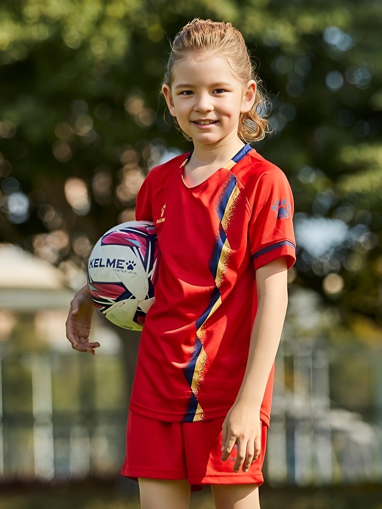 Детская футбольная форма KELME Short Sleeve Football Suit Red