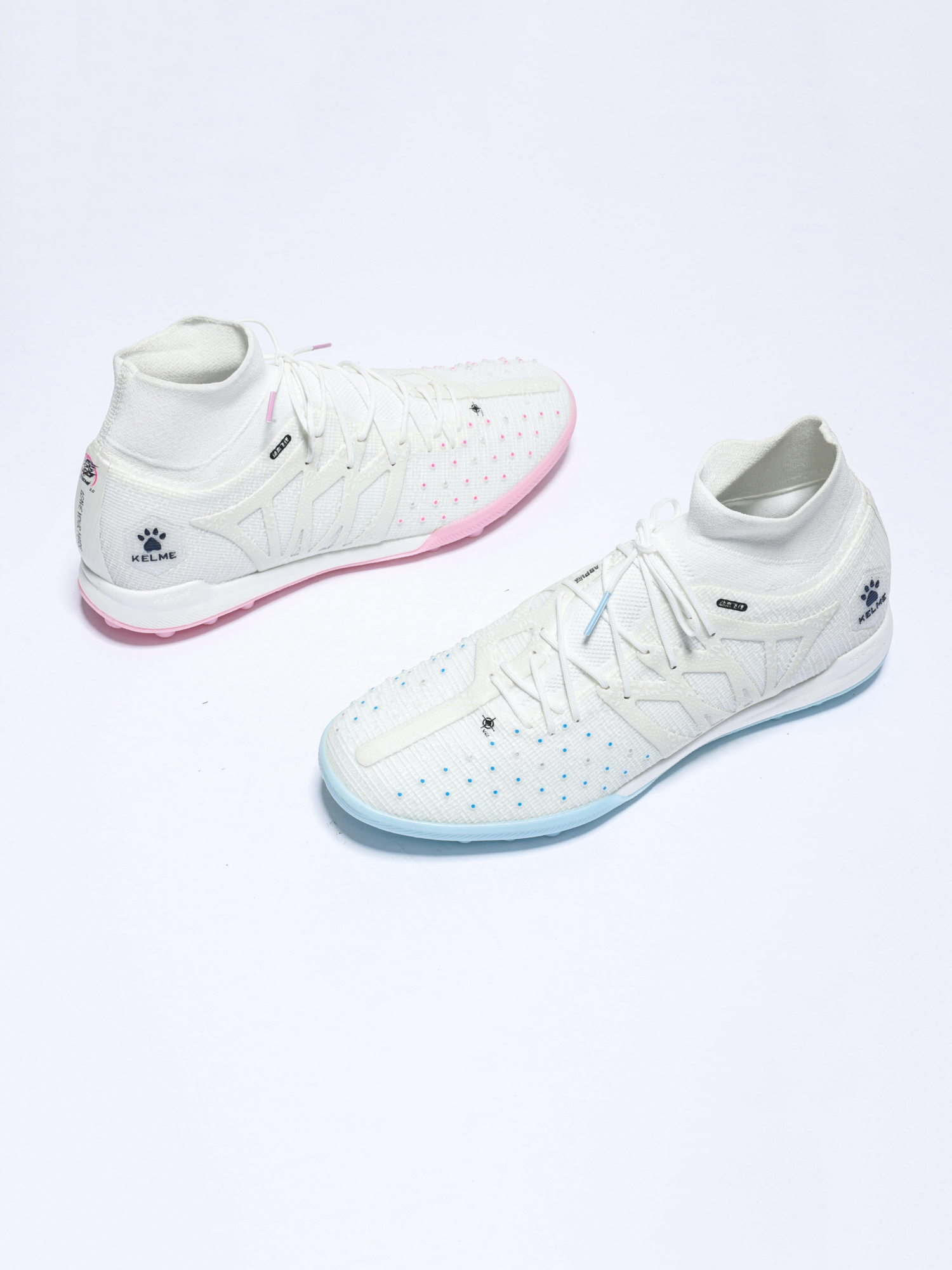 Детские шиповки KELME Children's Football Shoes (TF) White