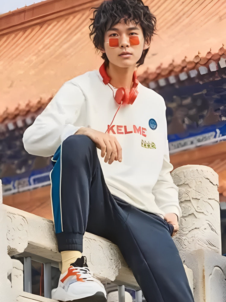 Свитшот KELME Crew Neck Sweater White