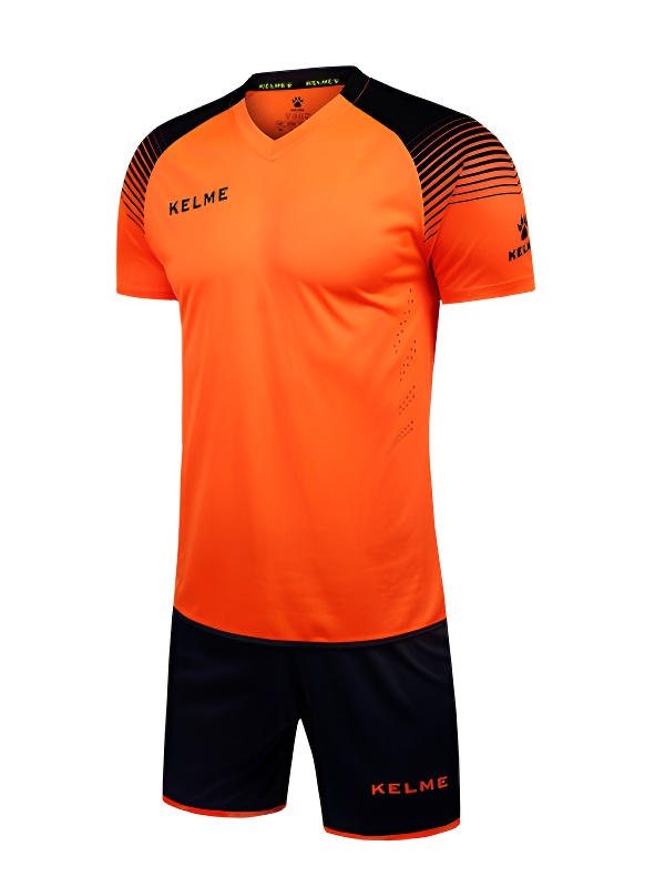 Детская футбольная форма KELME Short Sleeve Football Kid Set (Orange/Black)
