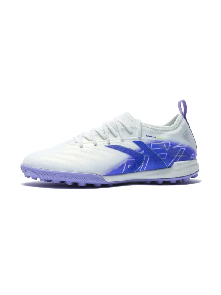 Шиповки KELME Men's Soccer Cleats (TF) White/Violet