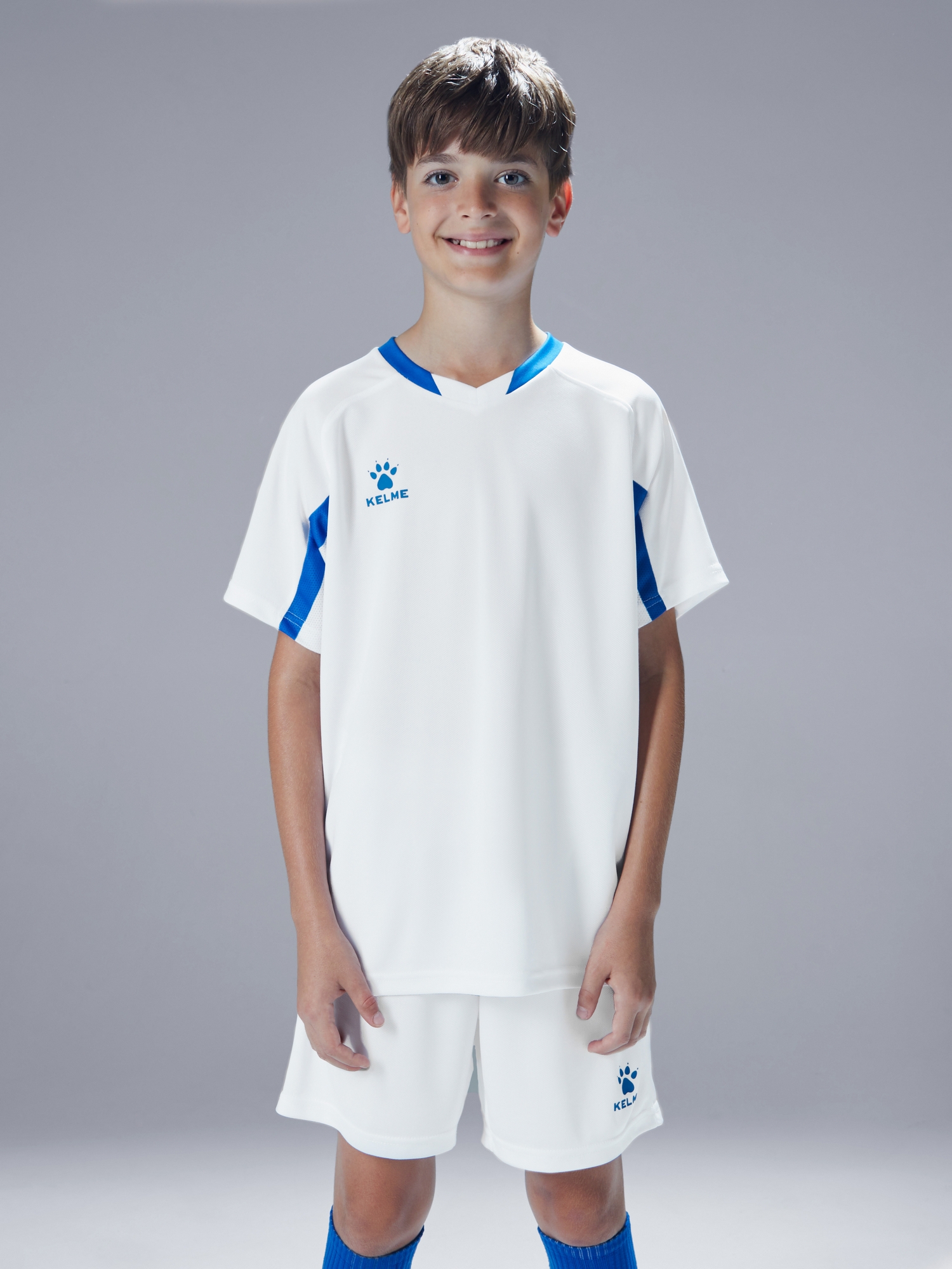 Детская футбольная форма KELME Football Suit (White/Blue)