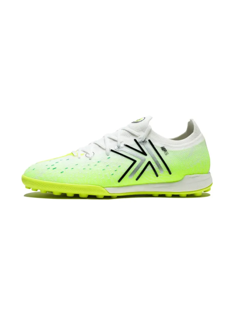 Шиповки KELME Men's Soccer Cleats (TF) White/Green