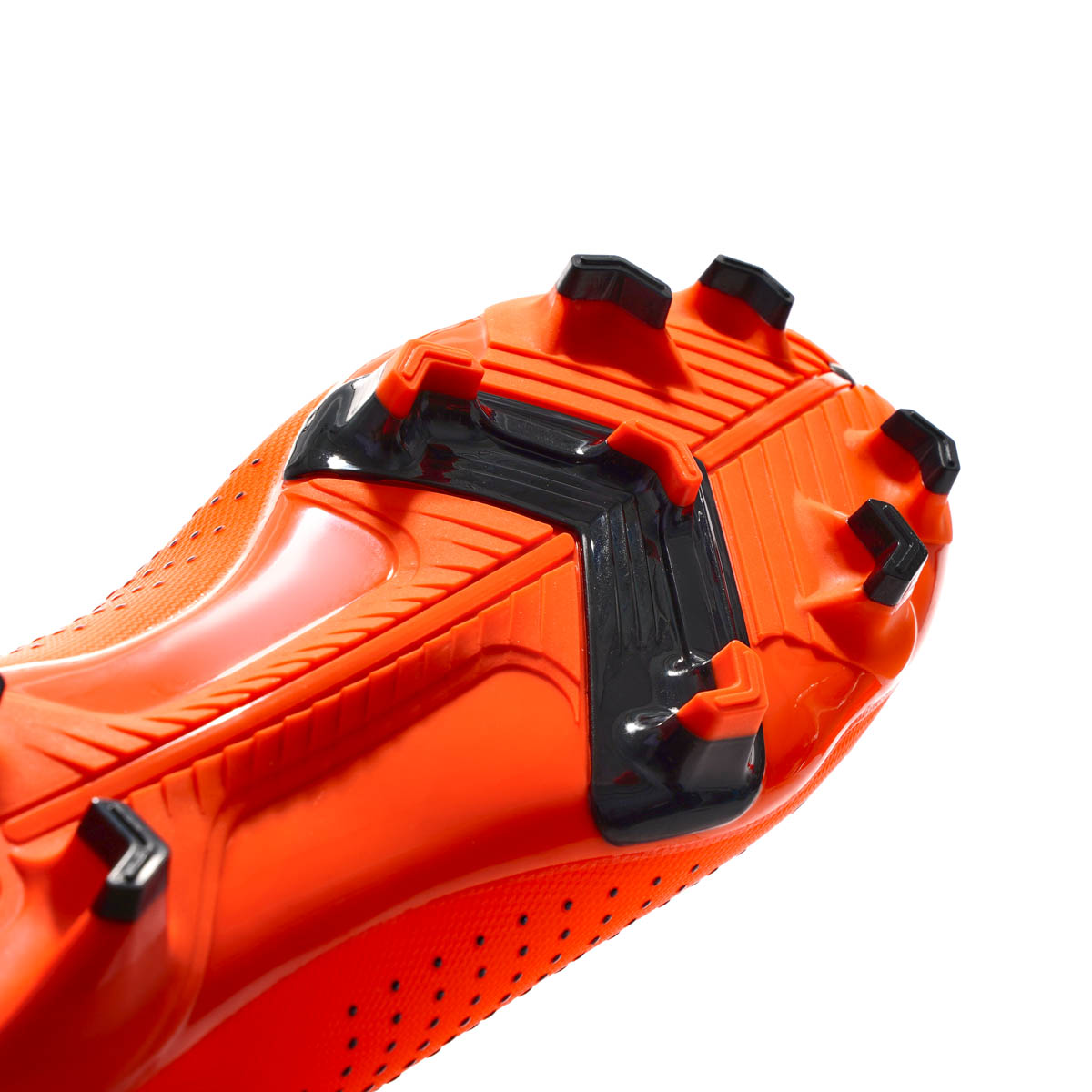 Бутсы футбольные TORRES FURIA, TS35324510-38, р.38 , ПУ, оранжевый