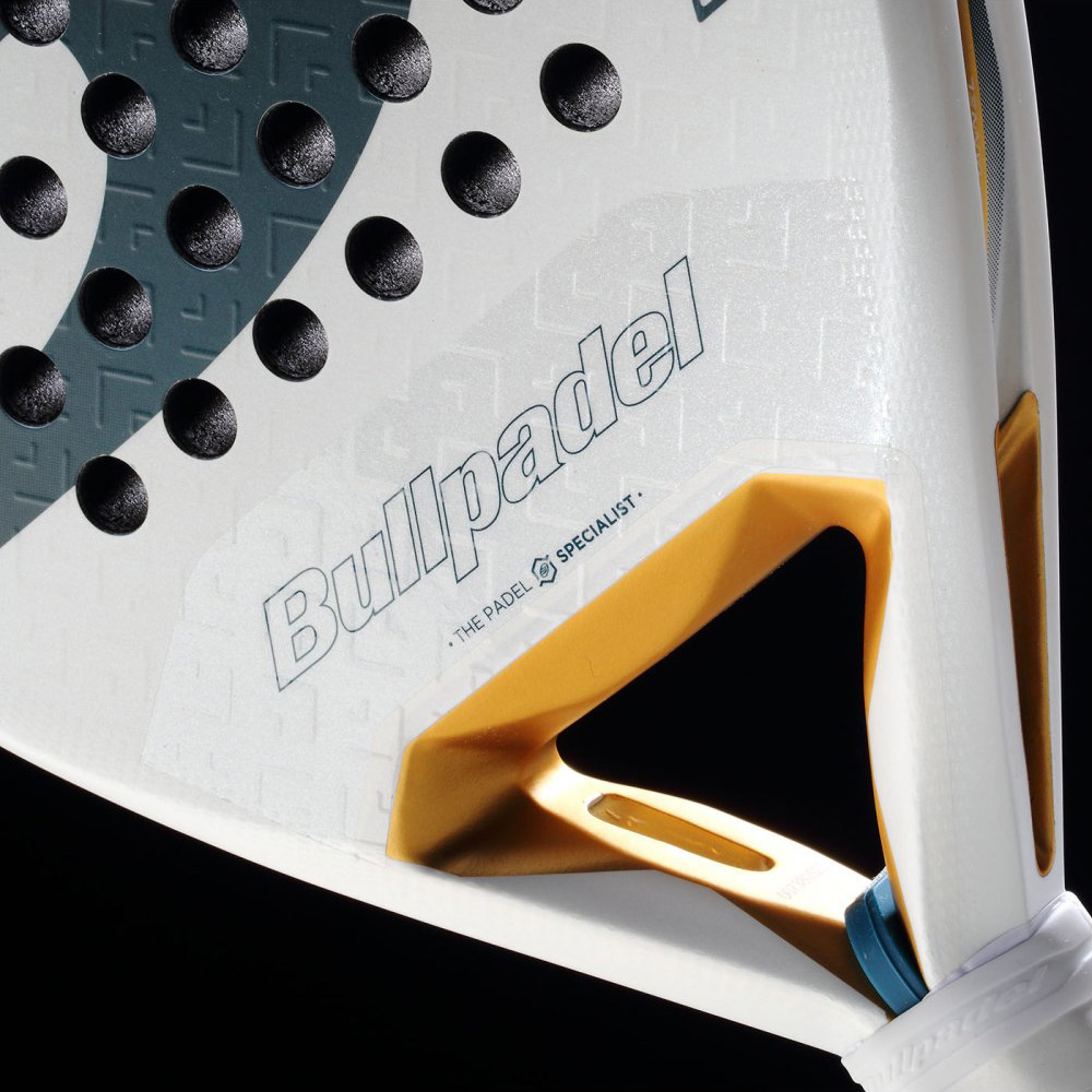 Ракетка для падела BULLPADEL Pearl 26, 493804, для профессионалов, карбон, бело-серый